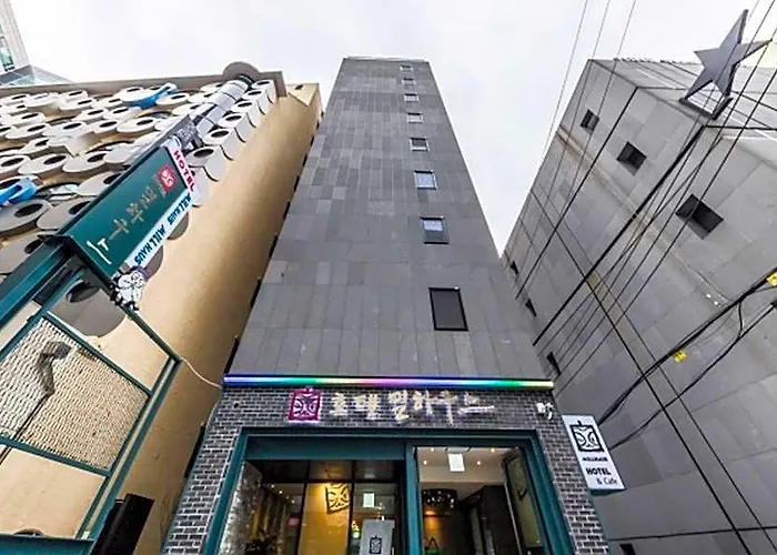 Shinchon Millhaus 4* Seúl