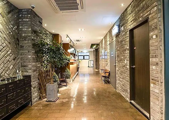 Shinchon Millhaus 4* Seúl