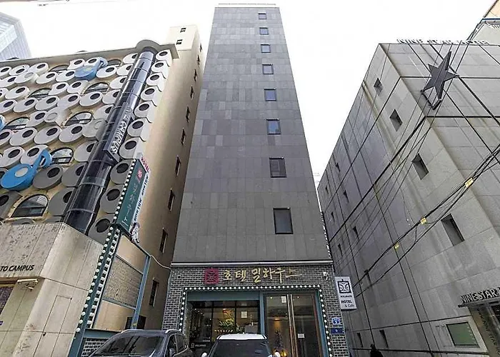 Shinchon Millhaus 4*