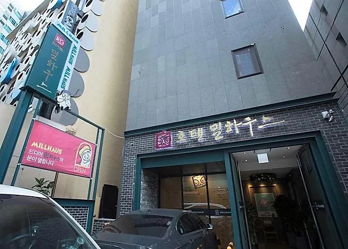 Hotel Shinchon Millhaus 4*