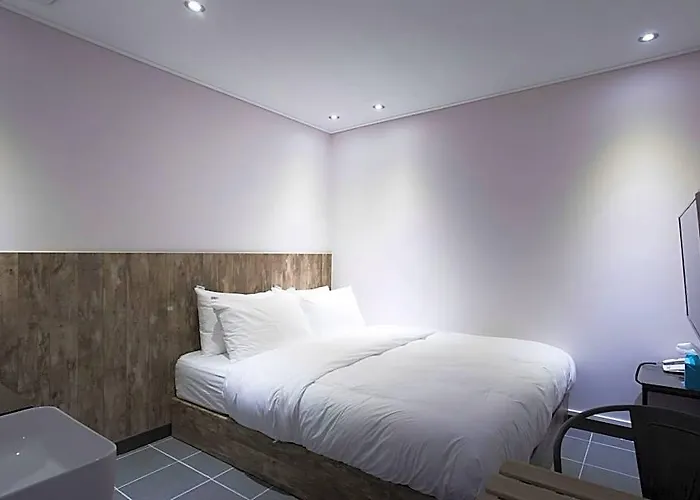 Hotel Shinchon Millhaus Seúl